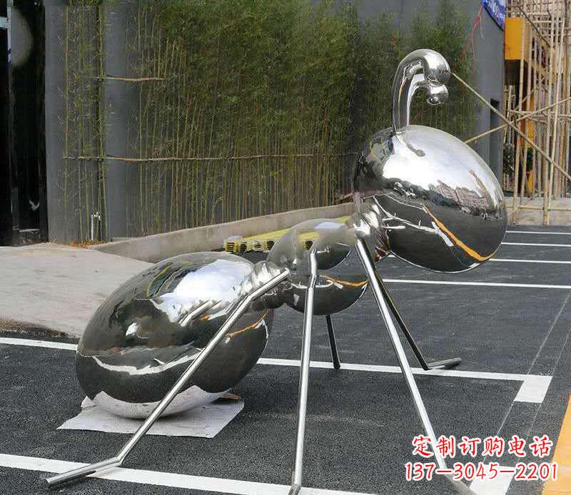 南通不锈钢蚂蚁雕塑——艺术的融合