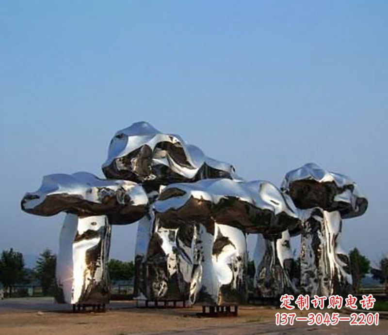 南通不锈钢蘑菇雕塑——一次惊艳的艺术之旅