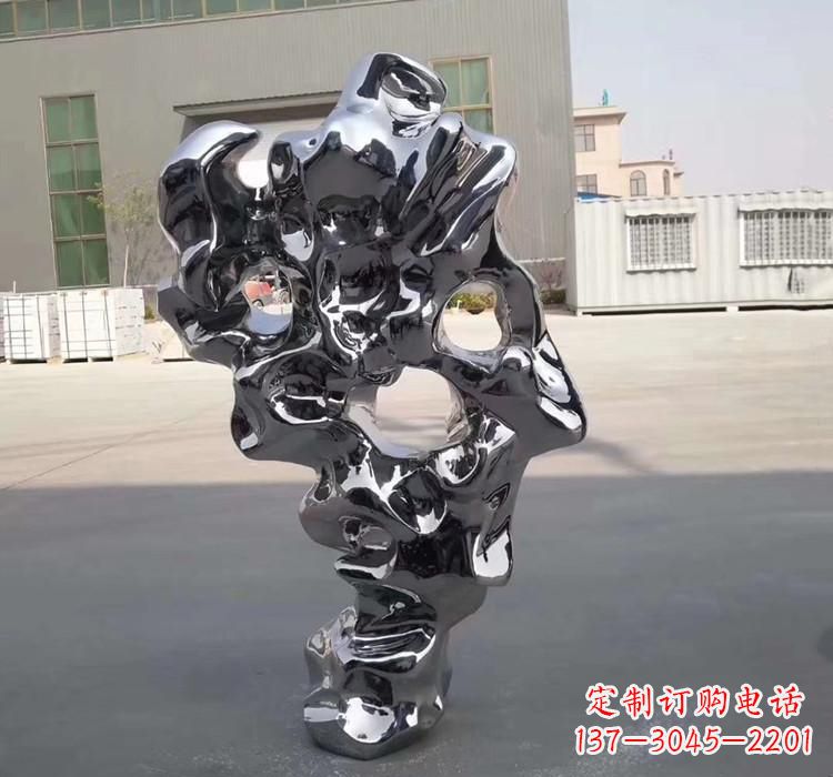 南通太湖石雕塑精美的艺术瑰宝