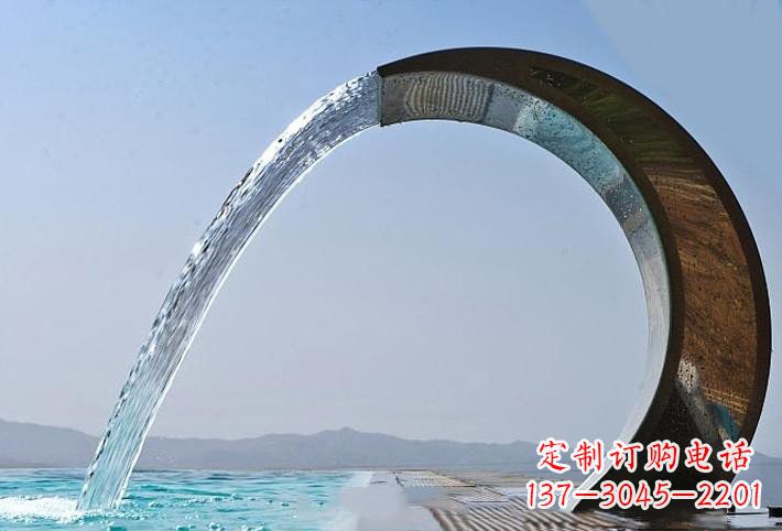 南通精美不锈钢喷水圆环雕塑