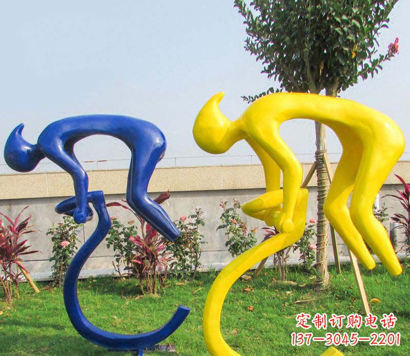 南通不锈钢骑自行车广场景观雕塑——给城市带来活力