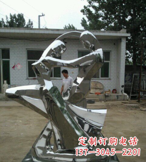 南通浪漫的不锈钢情侣雕塑