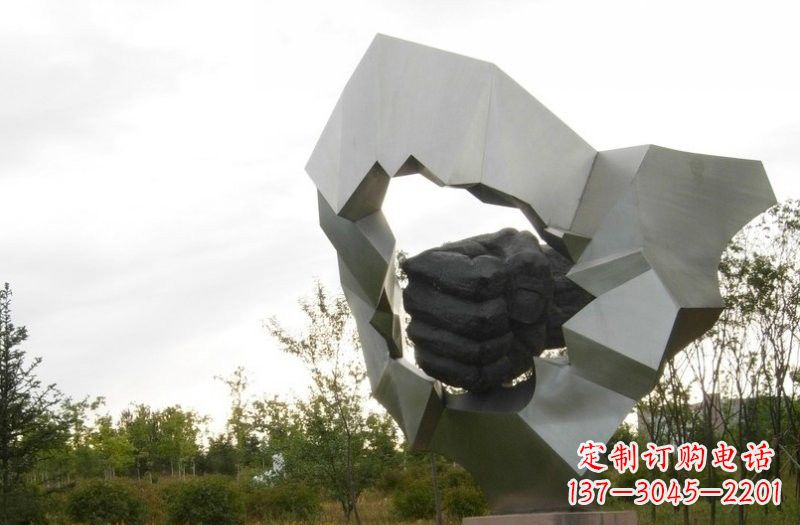 南通不锈钢拳头雕塑雕刻象征勇气和力量