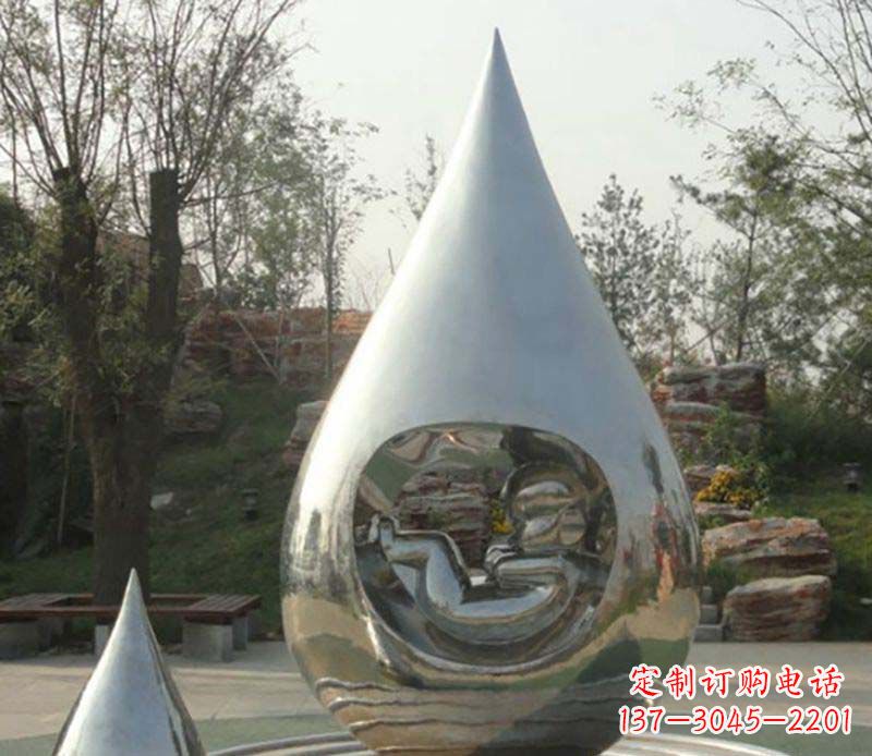 南通不锈钢水滴雕塑精致简约的艺术之美
