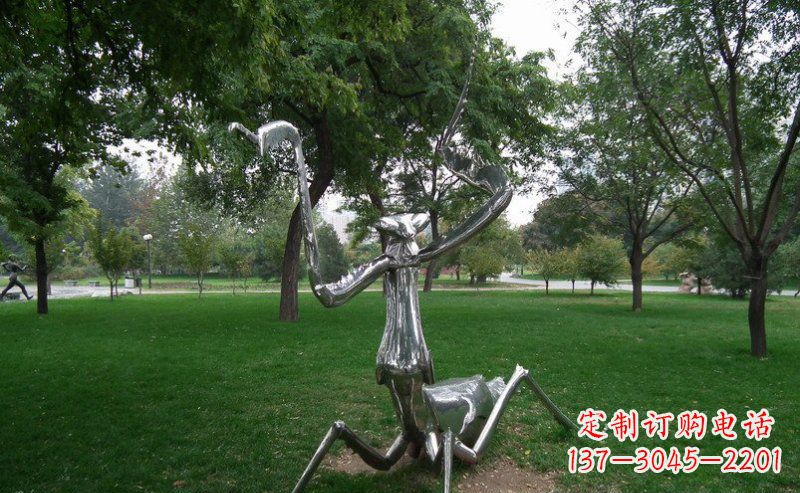 南通不锈钢螳螂古朴雅致的雕塑