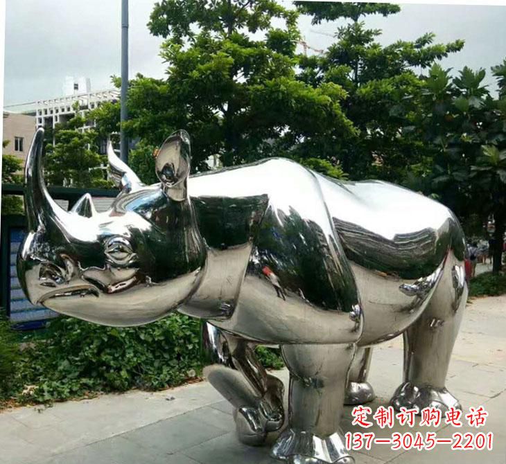 南通不锈钢犀牛雕塑传承自然之美