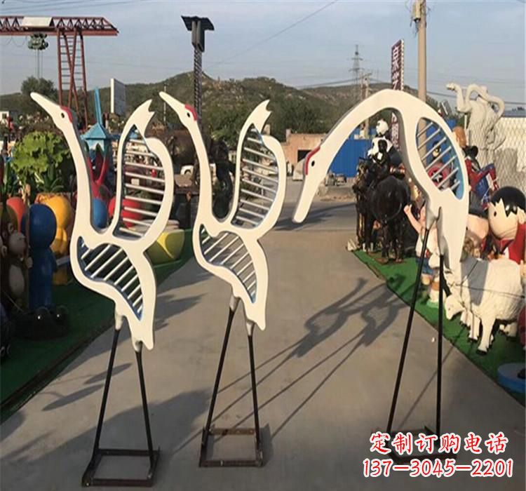 南通精美不锈钢仙鹤雕塑