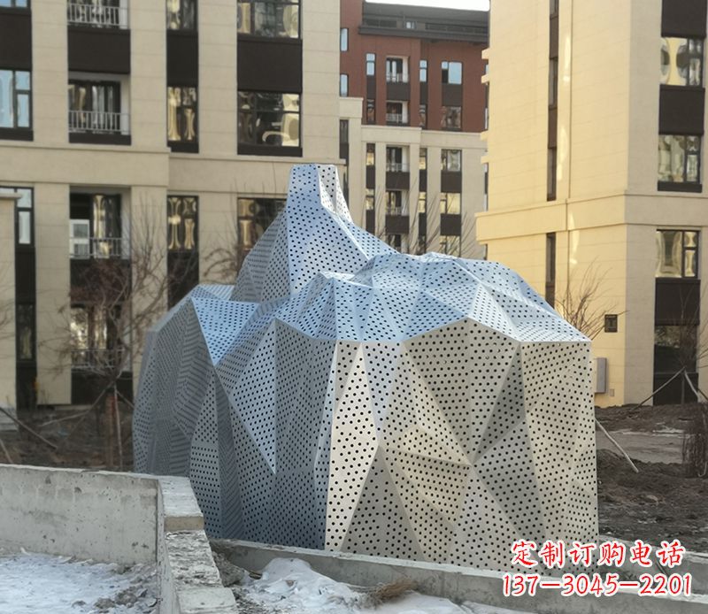 南通不锈钢小区假山雕塑雕塑点缀小区美景