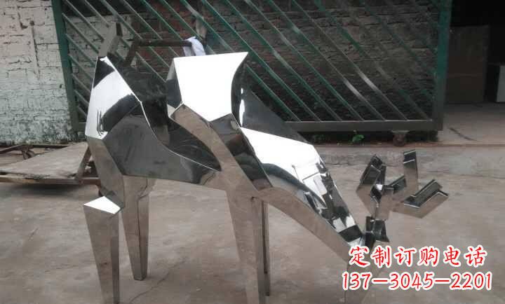南通不锈钢小羊雕塑艺术的精髓