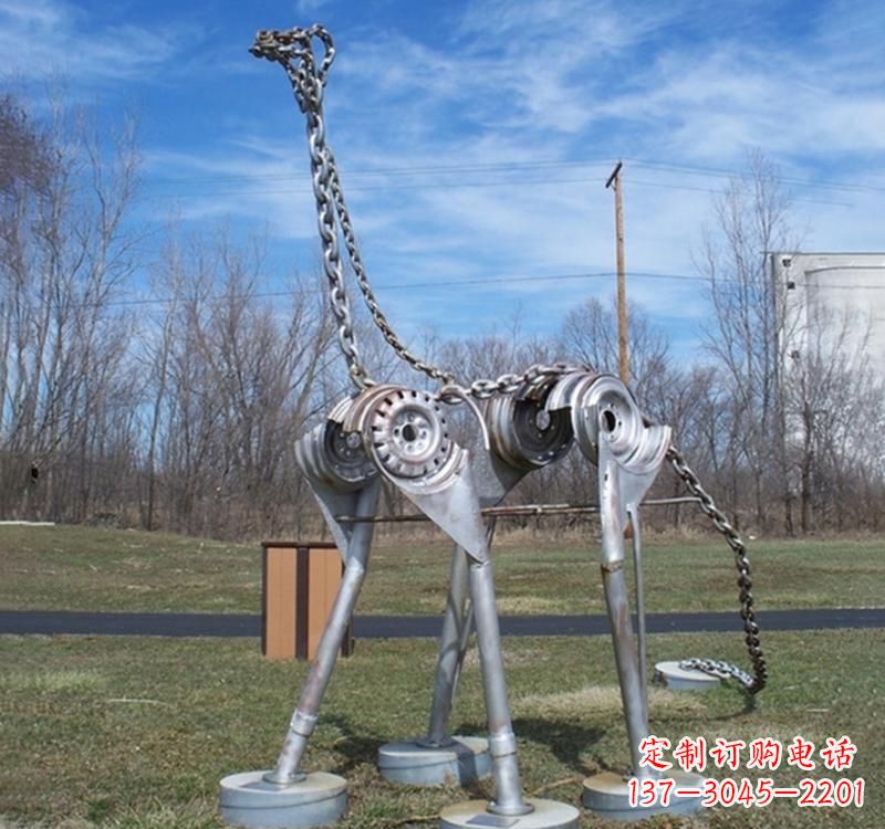南通不锈钢恐龙雕塑集艺术与自然于一体