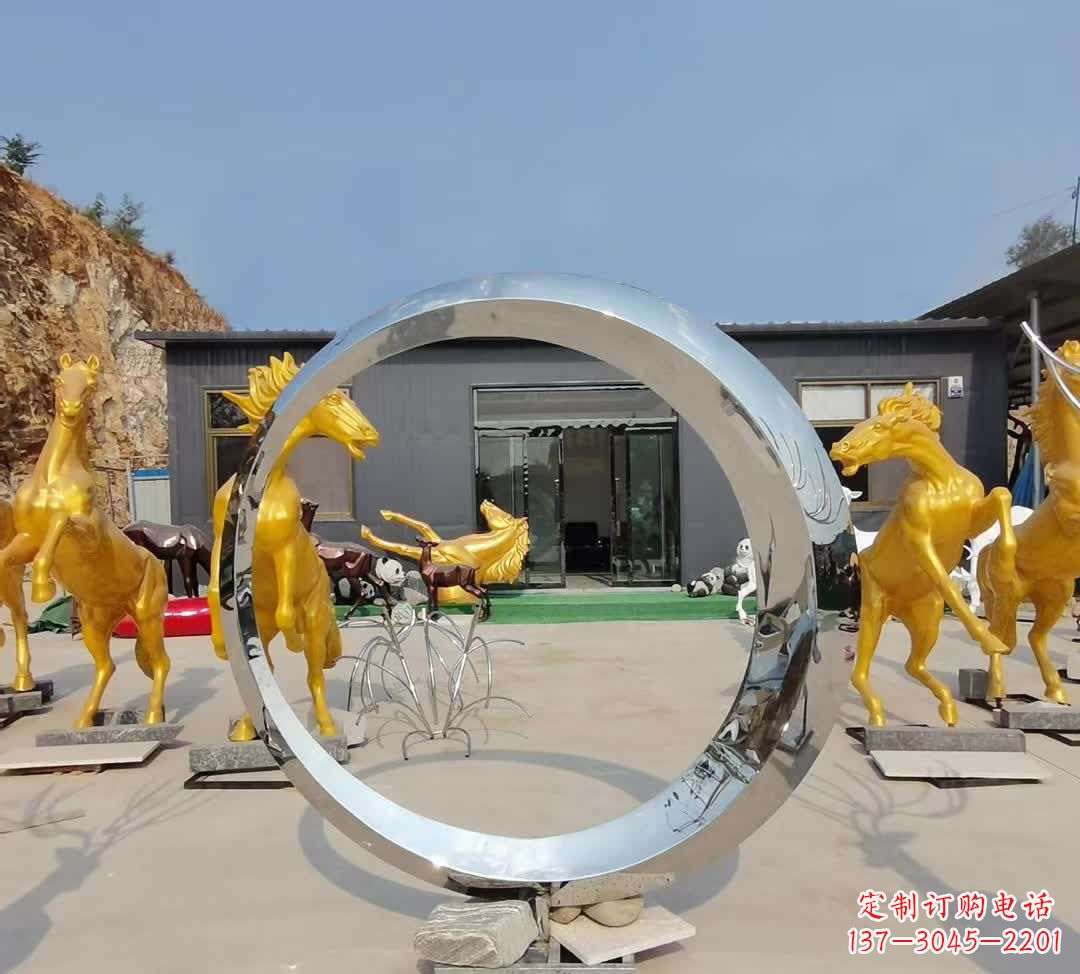 南通不锈钢圆环雕塑让景观更加精彩