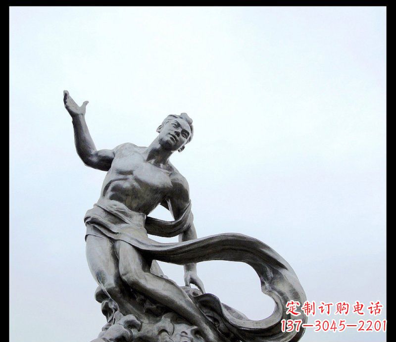 南通浪花上的勇敢者——不锈钢站立的男人雕塑