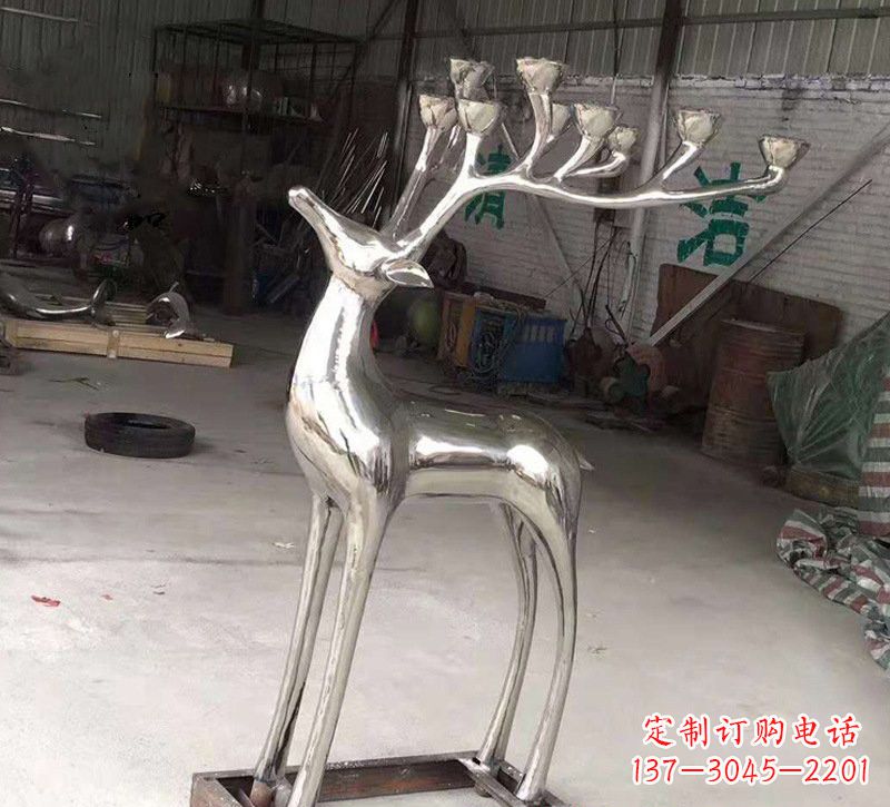 南通精美梅花鹿雕塑——点亮不锈钢烛台