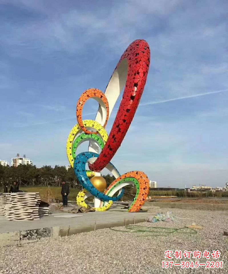 南通彩色不锈钢圆环雕塑极致美学之精品
