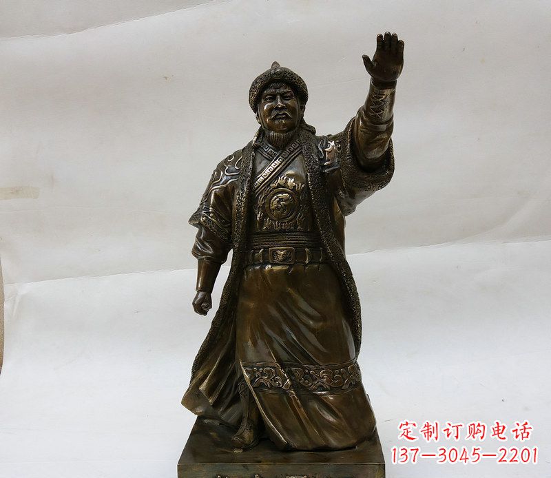 南通成吉思汗源自铜雕的传奇人物