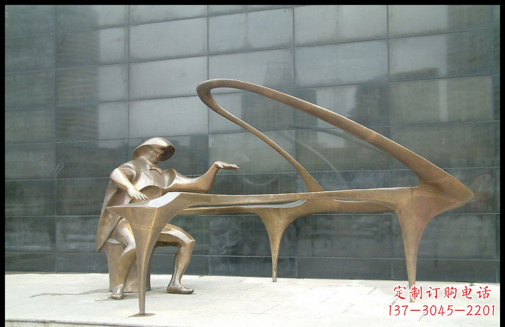 南通钢琴雕塑融合音乐与艺术的完美结晶