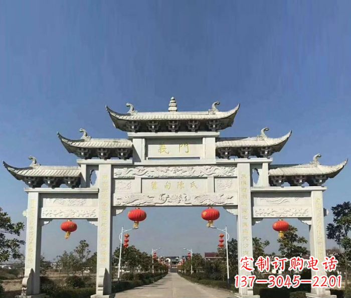 南通传承百年,村口牌楼雕塑的历史