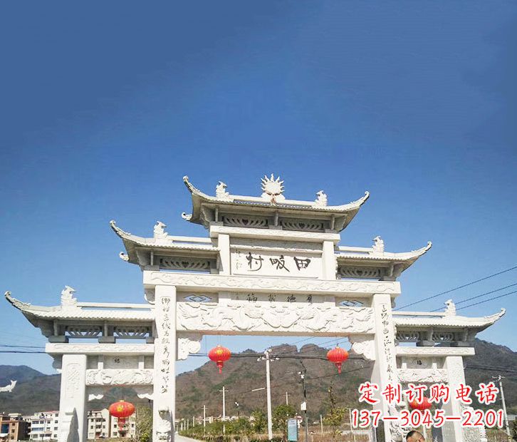南通村庄的牌坊雕塑