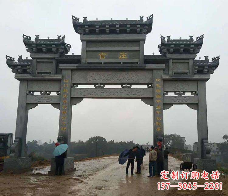 南通村庄牌坊雕塑传承古老文化