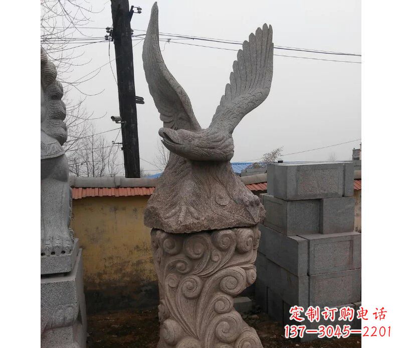 南通绚丽振翅的大理石雄鹰雕塑