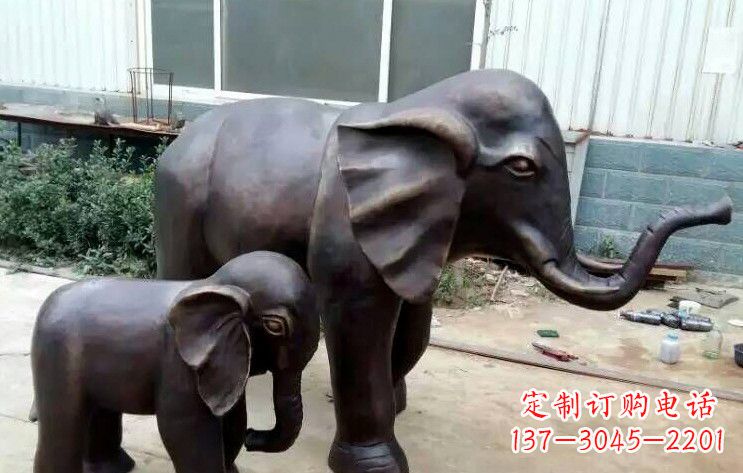 南通浓情母子情·大象铜雕塑