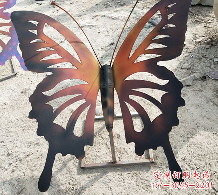 南通大型不锈钢铁艺蝴蝶雕塑,户外公园园林彩色昆虫摆件