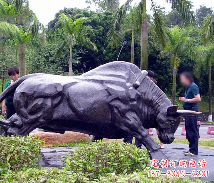 南通大型公园动物牛铜雕塑