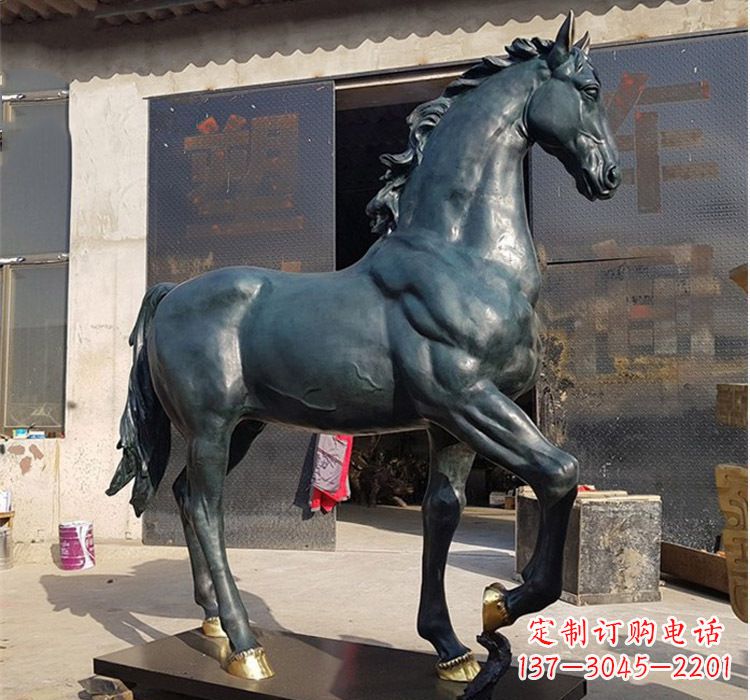南通独特优雅的大型铸铜马雕塑