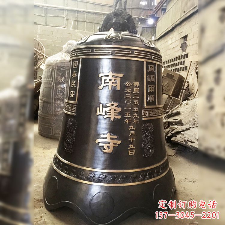 南通大型铜钟雕塑,用精湛工艺刻画出非凡品质