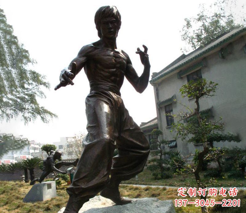 南通传奇人物李小龙铜雕