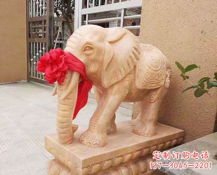 南通精心雕刻大象石雕