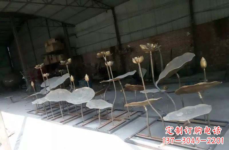 南通精美锻铜荷花荷叶雕塑