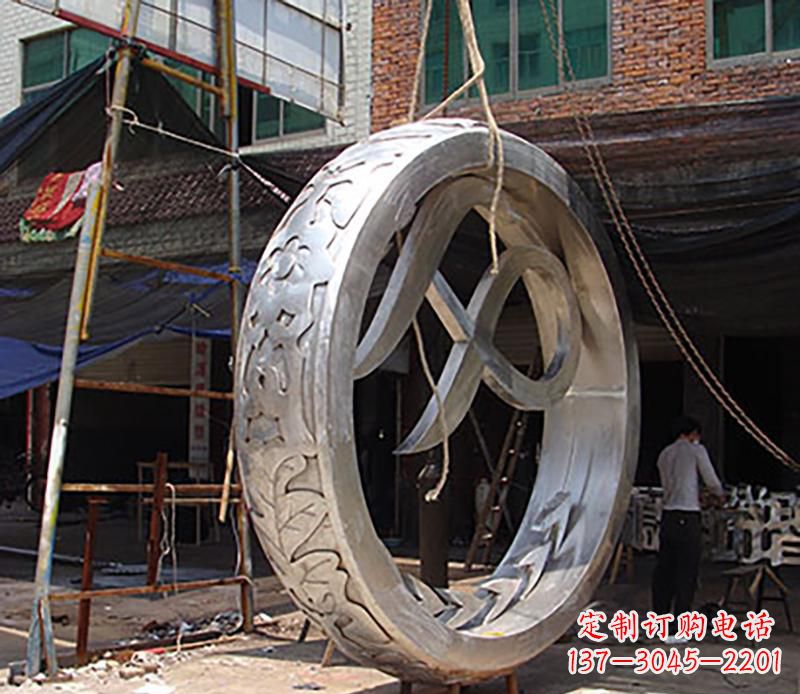 南通精致环形不锈钢景观雕塑