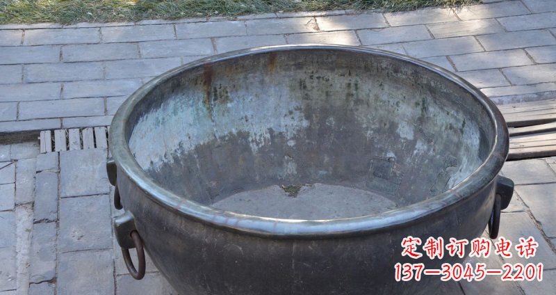 南通仿古纹饰铜水缸雕塑