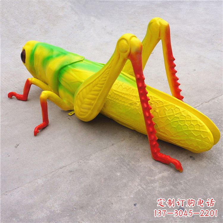 南通仿真蝗虫玻璃钢蚂蚱雕塑