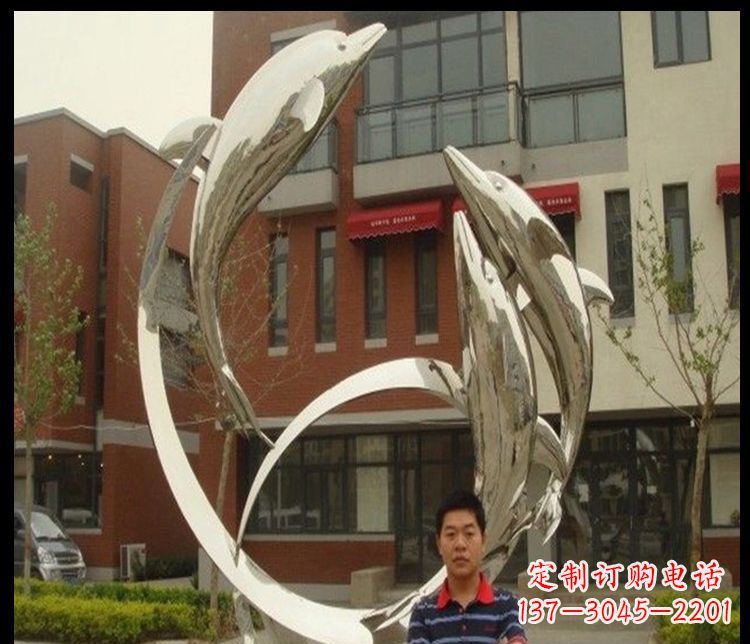南通工厂不锈钢镜面海豚雕塑