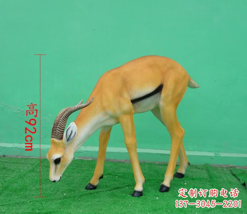 南通玻璃钢仿真羚羊雕塑