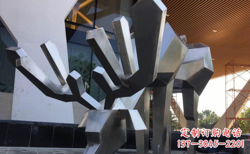 南通聚体雕塑抽象几何驯鹿