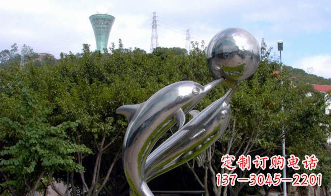 南通公园不锈钢海豚顶球雕塑