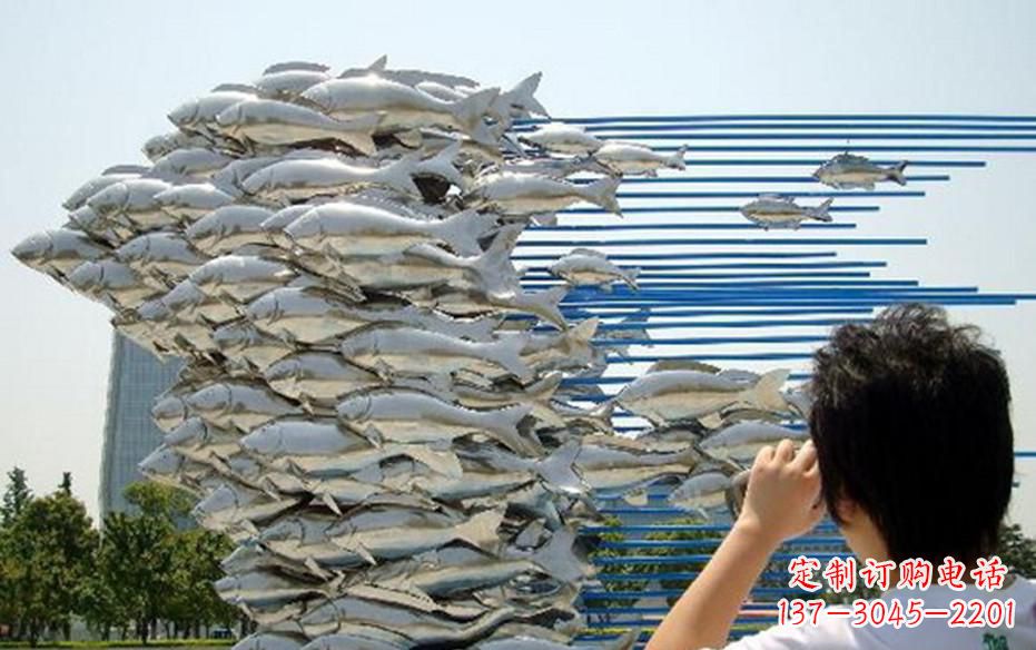 南通公园不锈钢鲤鱼群雕塑