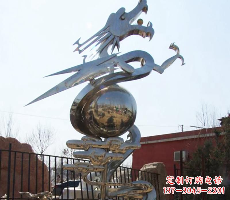南通传统与现代完美结合的青铜龙雕塑