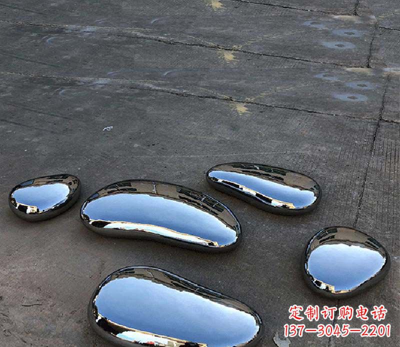 南通不锈钢水滴景观雕塑美轮美奂，营造自然灵动