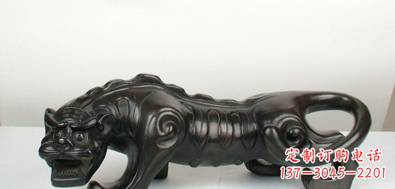 南通公园抽象老虎动物雕塑