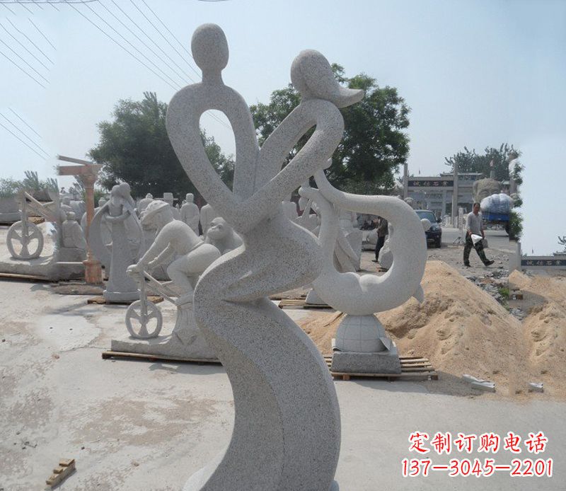 南通中领雕塑，为您提供特别的情侣石雕