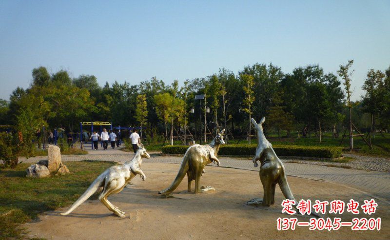 南通公园袋鼠动物铜雕 (3)