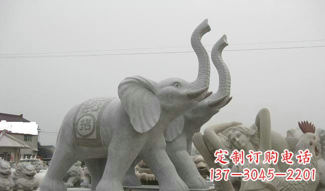 南通公园动物长鼻大象石雕