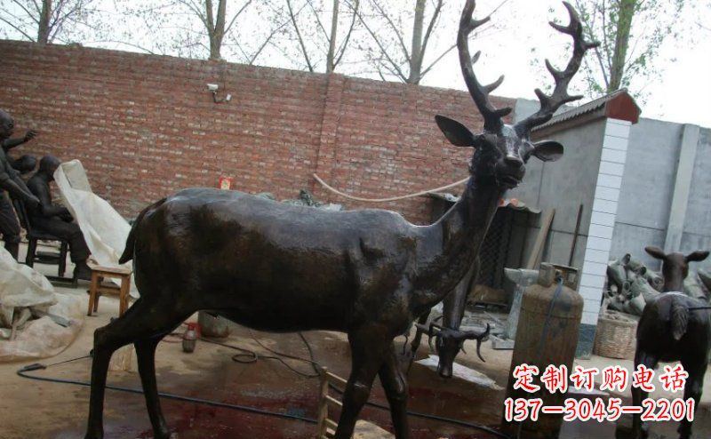 南通精美梅花鹿铜雕,施展艺术之美