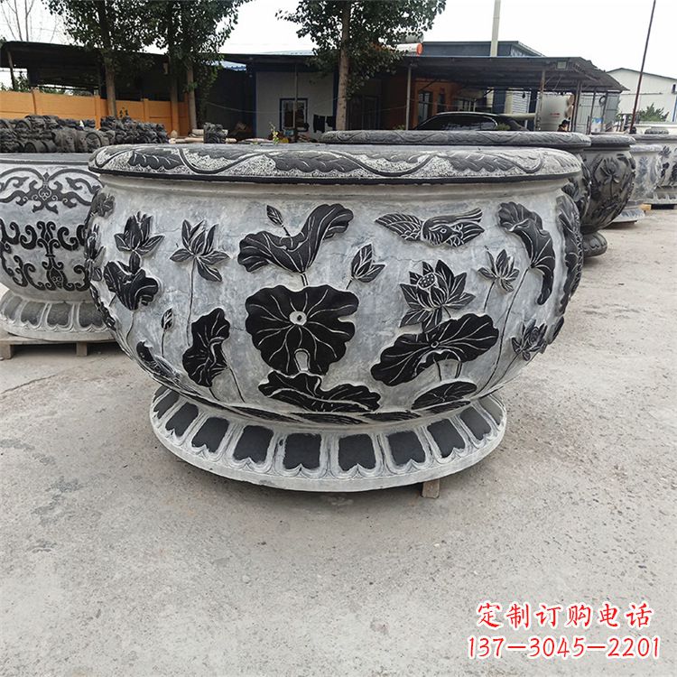 南通精美石雕水缸——雕刻您的艺术一生