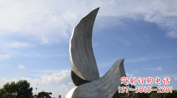 南通领雕塑带来的和平鸽雕塑