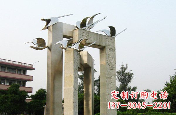 南通广场不锈钢大雁动物雕塑